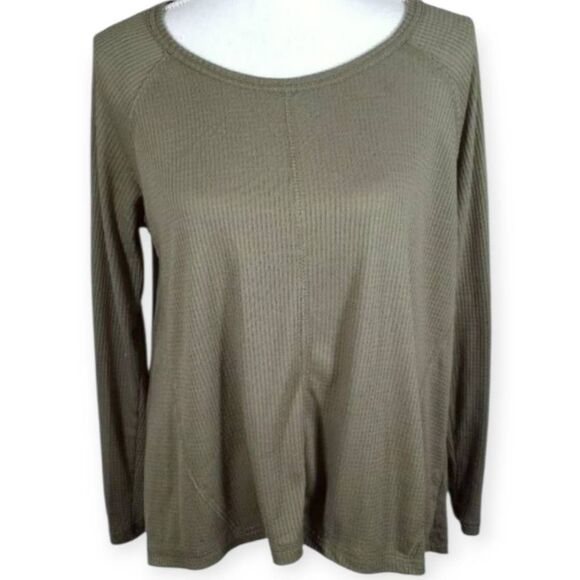 ONE CLOTHING ARMY GREEN PULLOVER W/SPLIT BACK SZ.L EUC. - Picture 1 of 5